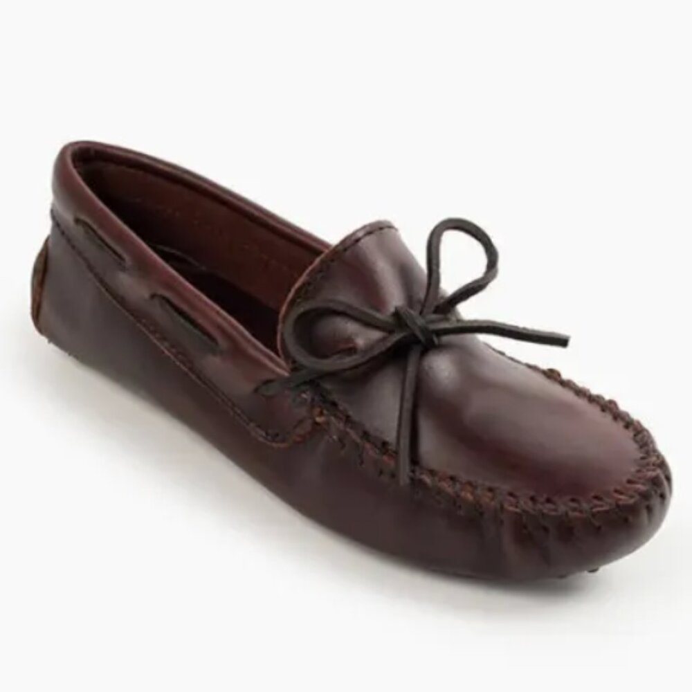 Minnetonka Women’s Classic Driver sizes 8 &10